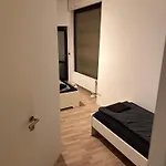 Monteurwohnung Fuer 5 Personen Mit 3 Schlafzimmern Apartment *