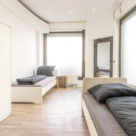 Monteurwohnung Für 4 Personen In Zentraler Lage Apartment