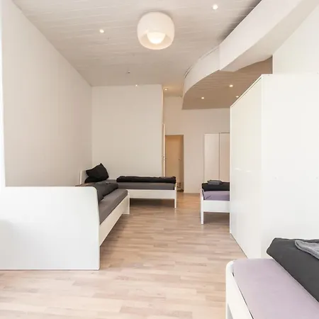 Monteurwohnung Für 4 Personen In Zentraler Lage * Mainz