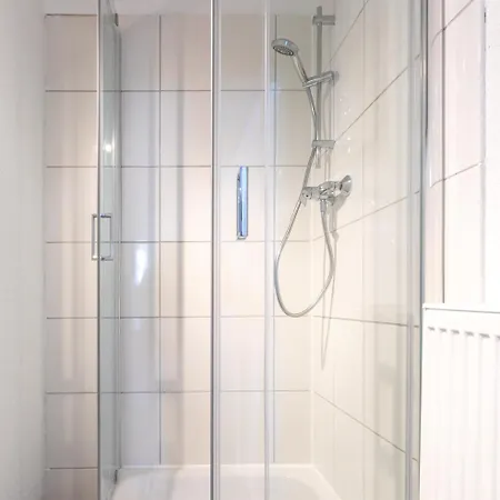 Monteurwohnung Für 4 Personen In Zentraler Lage Apartment