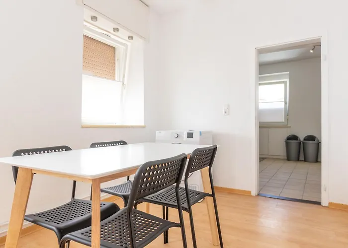 Monteurwohnung Für 4 Personen In Zentraler Lage Apartamento *