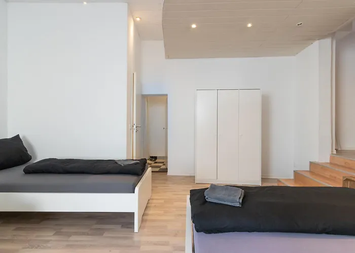 Monteurwohnung Für 4 Personen In Zentraler Lage Maguncia