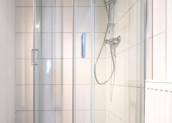 Monteurwohnung Für 4 Personen In Zentraler Lage Apartment